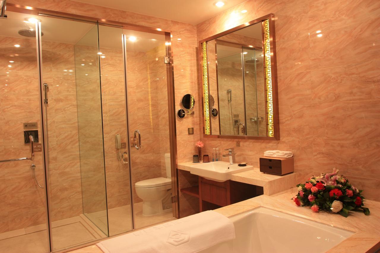 Xining Sapphire Hotel Экстерьер фото