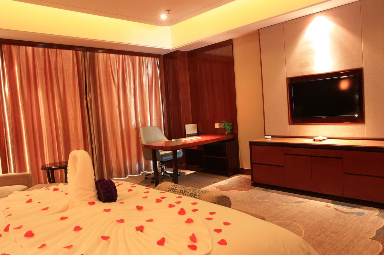 Xining Sapphire Hotel Экстерьер фото