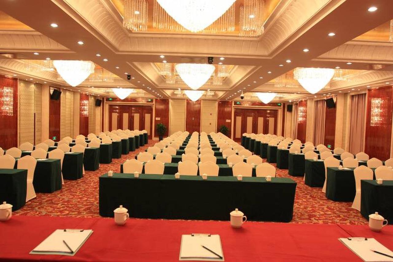 Xining Sapphire Hotel Экстерьер фото